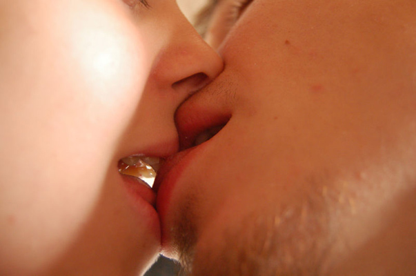 5 lý do để không chần chừ... hôn nhau